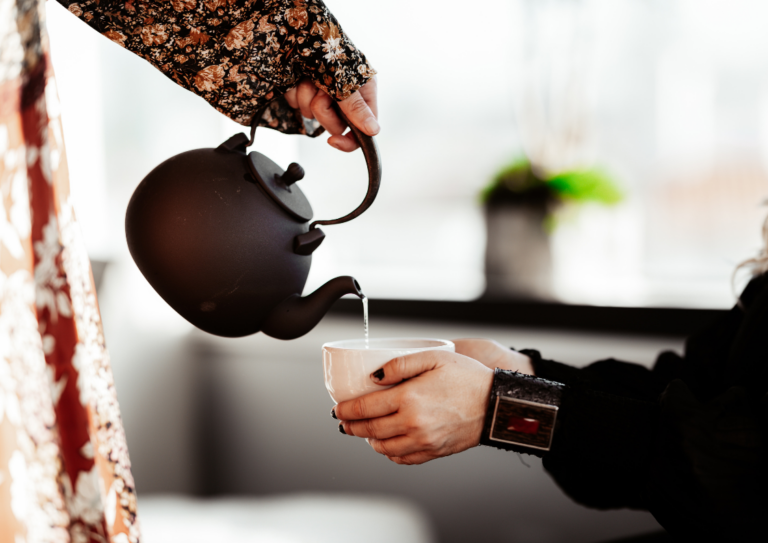 Original size the kambo reset 36 × 24 in 36 × 24 in 48 × 24 in 48 × 36 in 1080 × 608 px Email Newsletter 1123 × 794 px 7 768x543