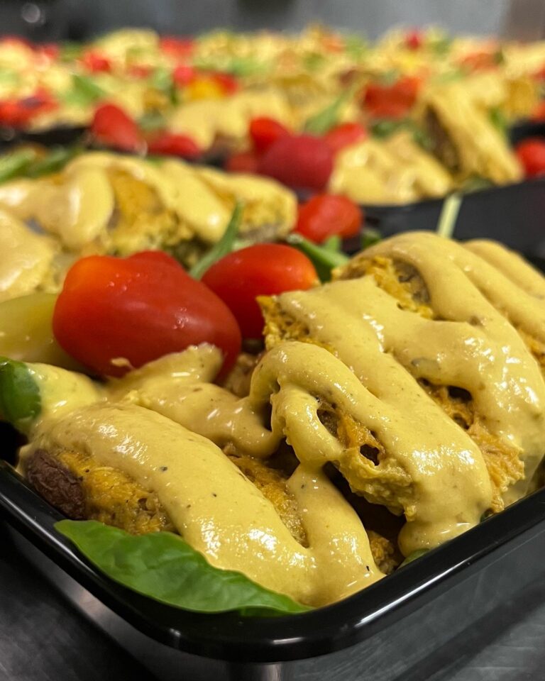 EC9F6996 8064 4088 836F FF924F83610A 768x960