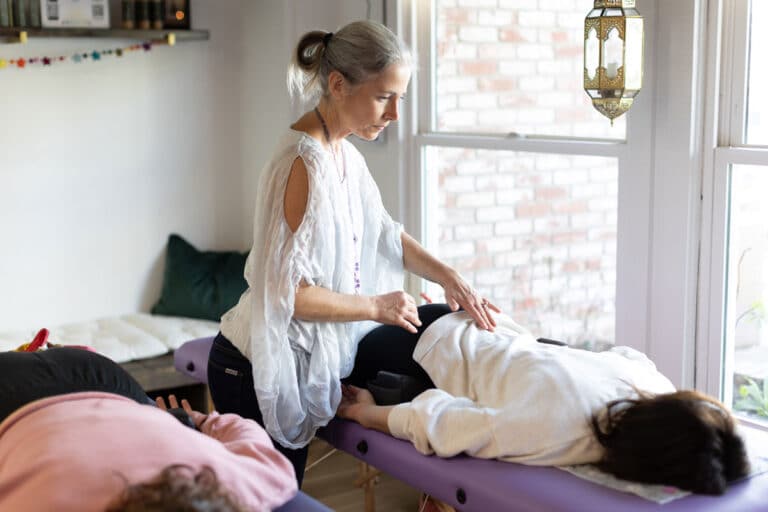 Spinal Flow for headache relief 768x512