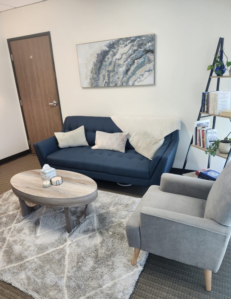 KelliOffice1 50 768x994