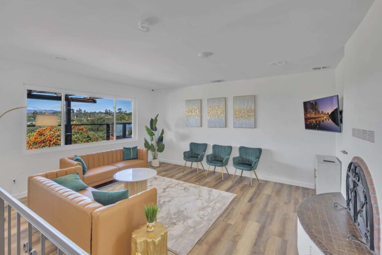 8 web or mls  BFE3294 768x512