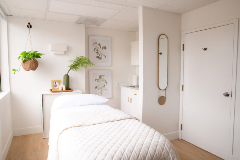 Seed Acupuncture Reproductive Health Encinitas Treatment Room 768x512