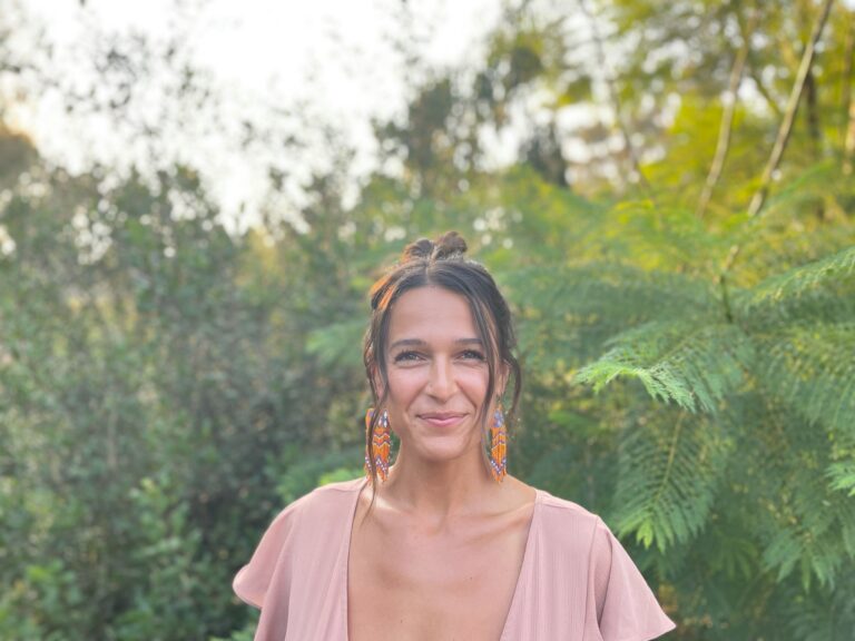 Scrunchy smile 768x576