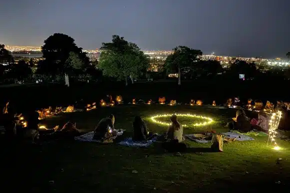 WR circle big night twinklies  580x386