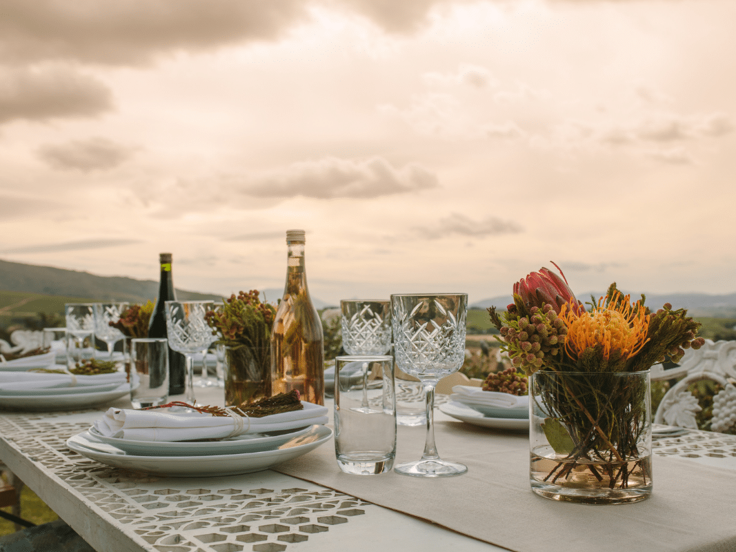 leo season dinner party