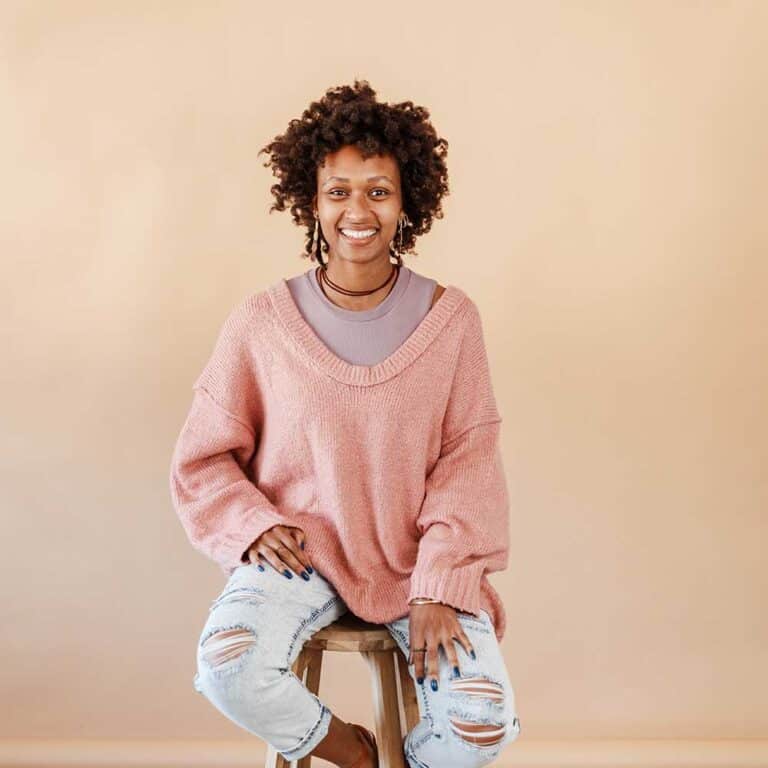 IM About Me 02 768x768