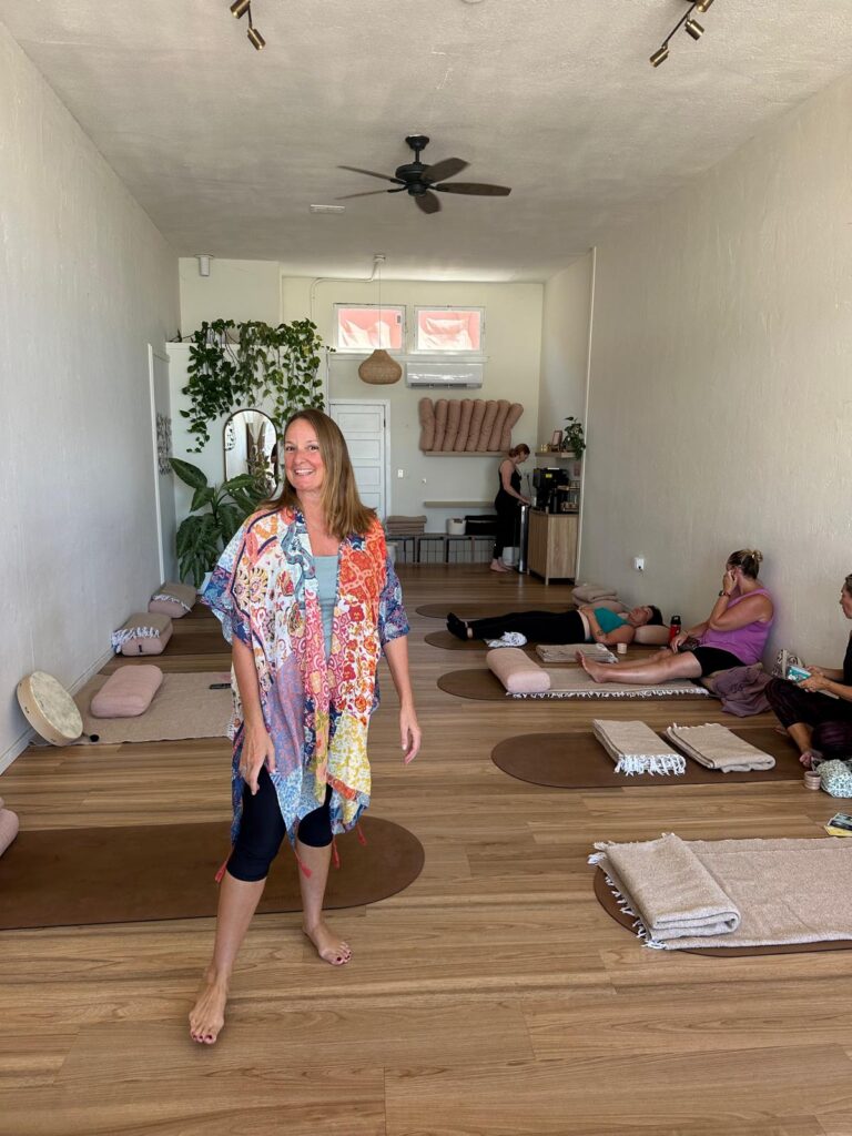 Moving with Grief: Hypnotic Breathwork, Somatic Movement, Writing